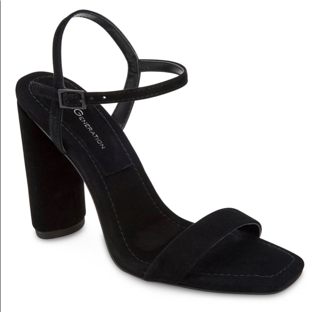 BCBGeneration Ilsie Block Heel Sandal Sz. 7.5